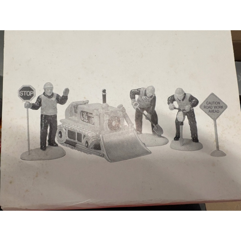 Department 56 Snow Village Men At Work Set of 5 Ceramic Accessories 54894